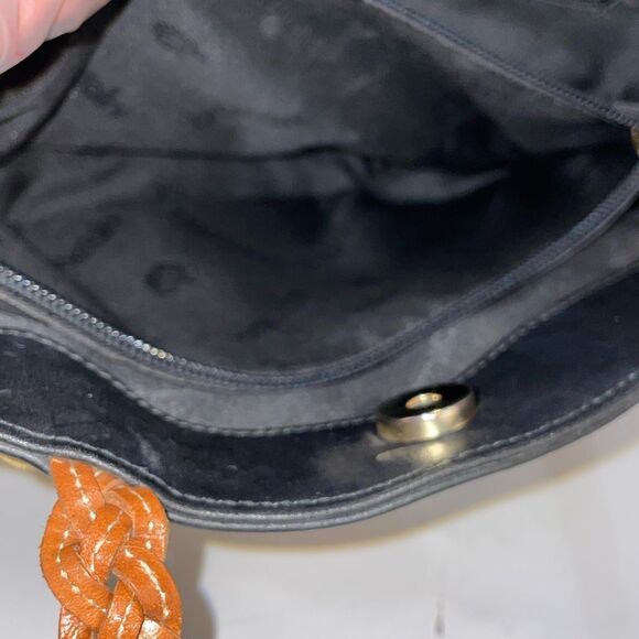 Beautiful Floral Embroidered Leather Braccialini Women's HandBag Italy - Picture 11 of 11